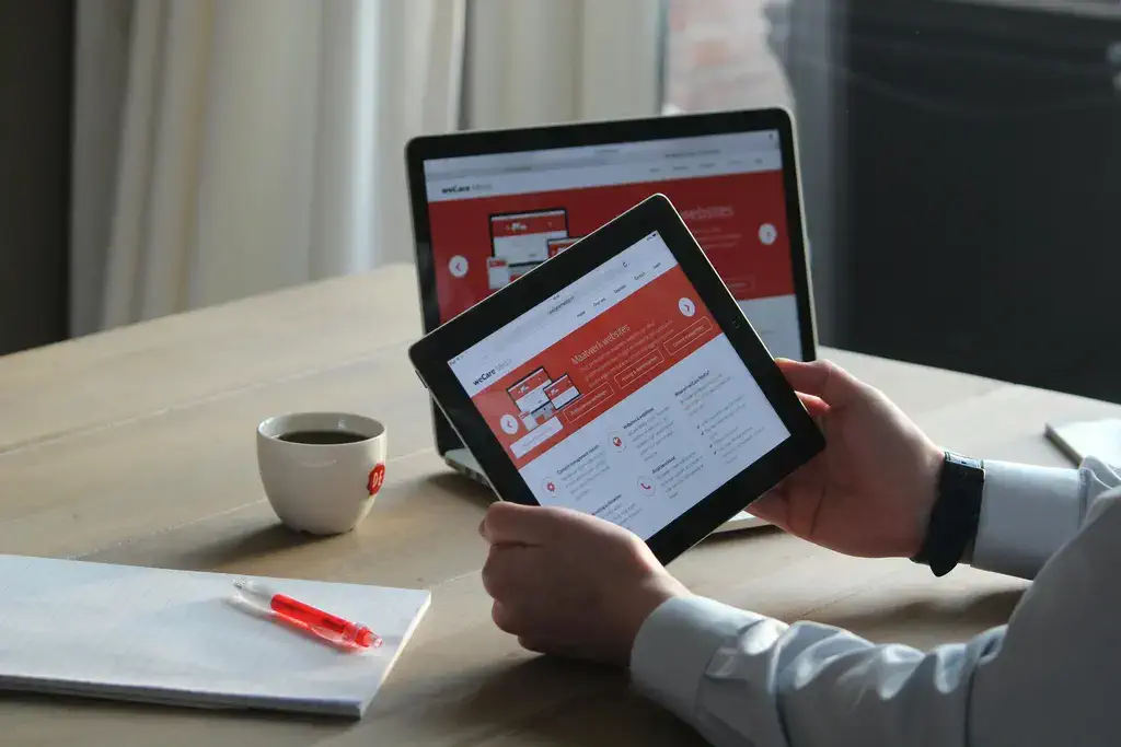 signs your business website needs a redesign in 2026